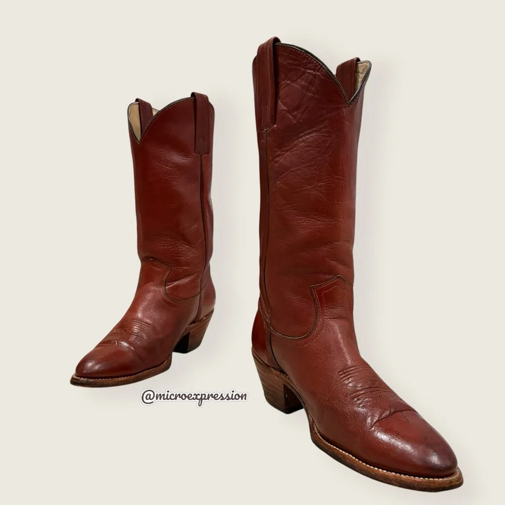 VINTAGE 1970s Frye Brown Genuine Leather Pull On Western Cottagecore Cowboy Boot